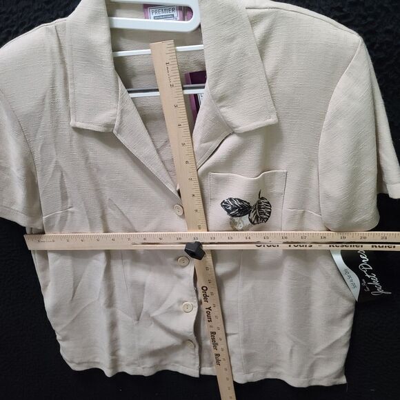 Premier International Womens Button Up Khaki Size Large Rayon Blend Short Sleeve - Picture 3 of 12